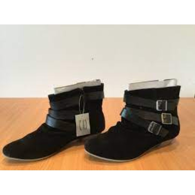 CASANDRA LADIES BOOTS