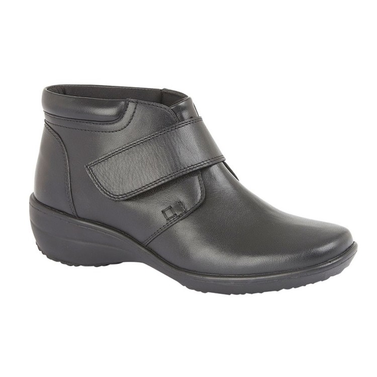 L477 A  BLACK SOFTIE ANKLE SHOE